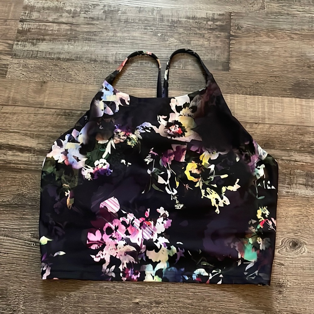 NWOT Old Navy Longline Sports Bra
